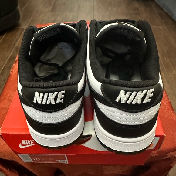 Brand new men’s Nike dunk, low retro size 10 - Picture 2 of 6